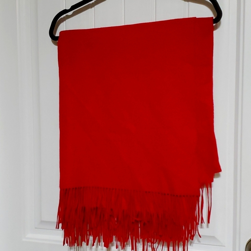 Worthington Red Cape